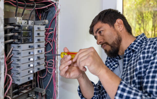 Best Electrical Contractors for Businesses  in Huntington Beach, CA